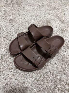 Birkenstock Arizona EVA - Roast Brown Size 39/Size 8